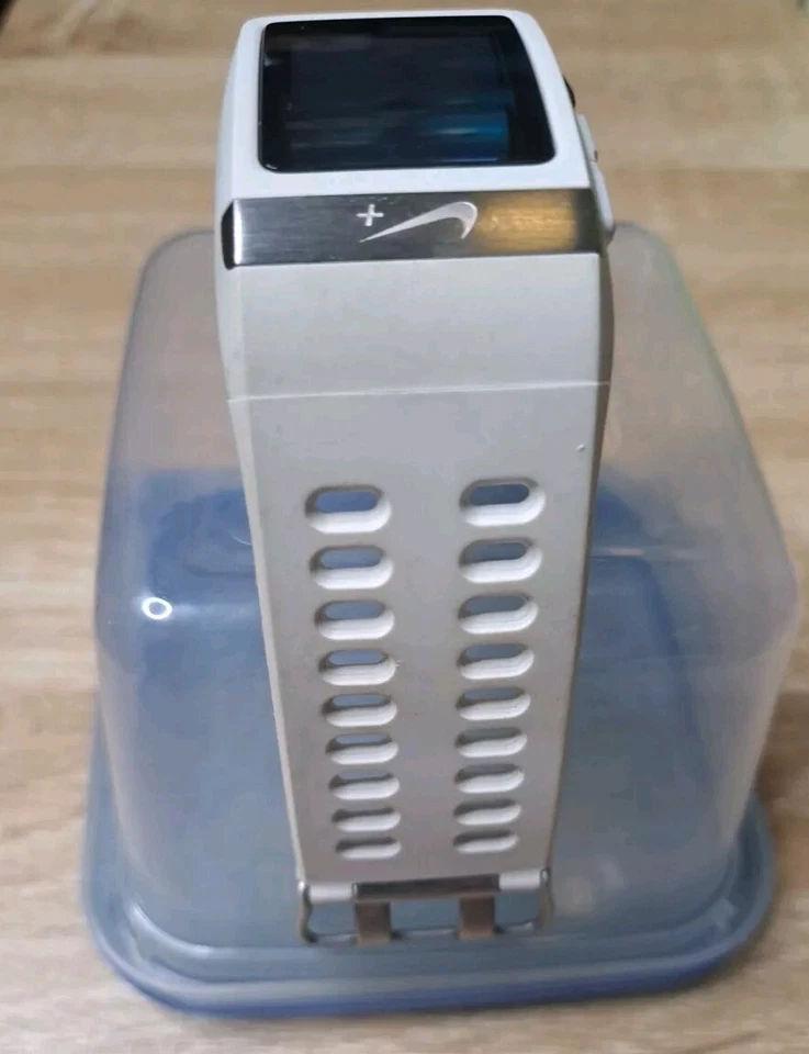 Relógio esportivo Nike TomTom GPS corrida fitness rastreador branco D636 686 WM0069 - Imagem 3 de 4