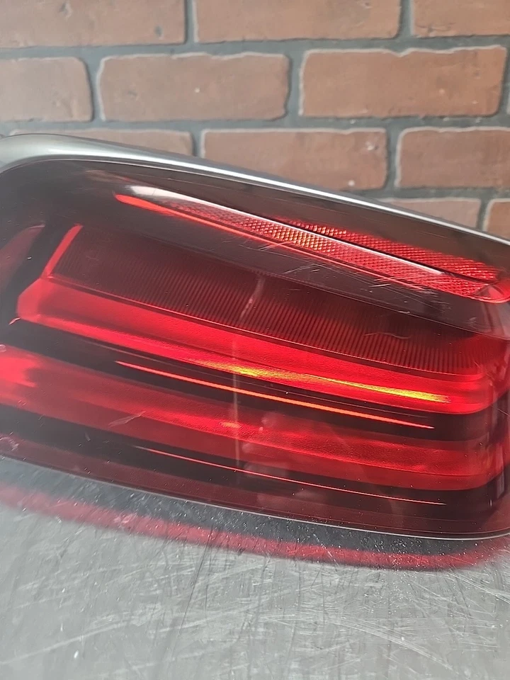 Cadillac CT6 Driver Left Tail Light Fits  2017-2018  2718459. 0543 L - Image 4 of 4