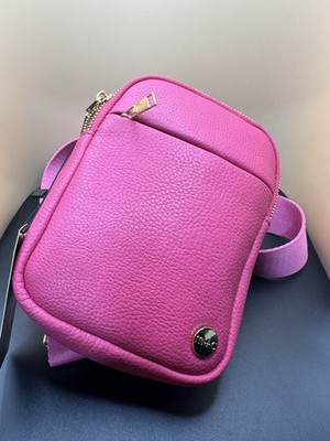 Modern & Chic BRIDGET SLING CROSSBODY PHONE CASE BELT BAG Hot Pink NWT