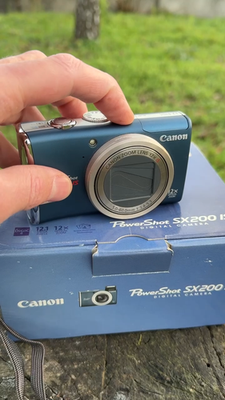 Camera Canon PowerShot SX200IS 12.1Mp With 12*15 5.0-6.0mm 1:3.4