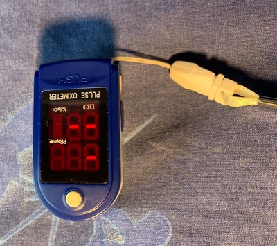 Contec CMS50DL Fingerspitzen-Pulsoximeter & Pulsmesser - GEBRAUCHT - funktionstüchtig