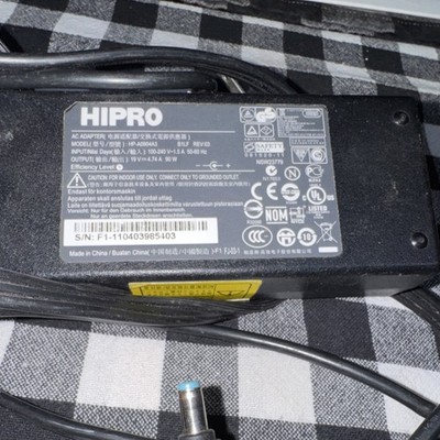 HiPro 90W Universal Laptop AC Power Adapter 19V 4.74A Black HP-A0904A3