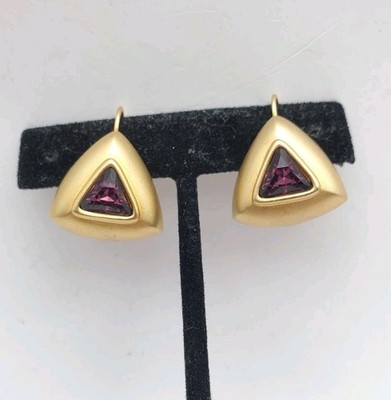 PISCITELLI Deep Purple Triangle Gold Tone Pierced Earrings 1'' Designer Modernist