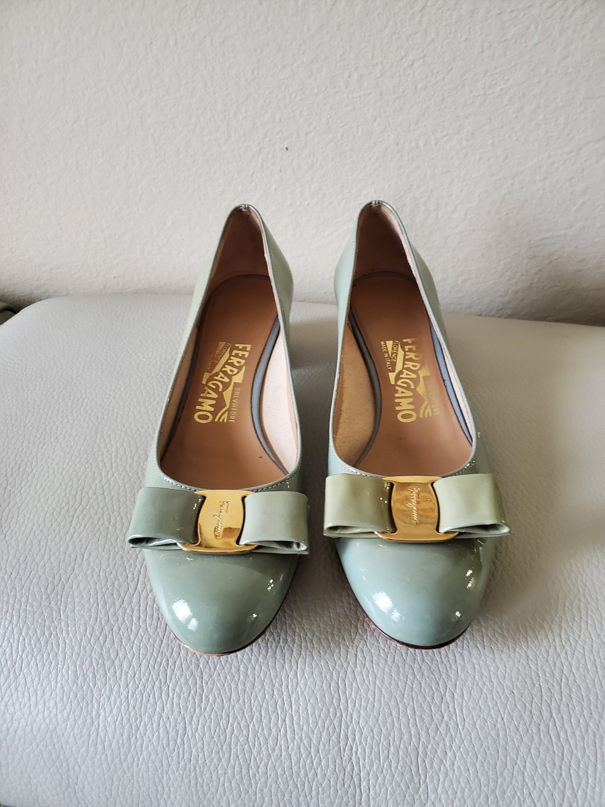 Salvatore Ferragamo Green Vara Bow Pump Shoe | eBay