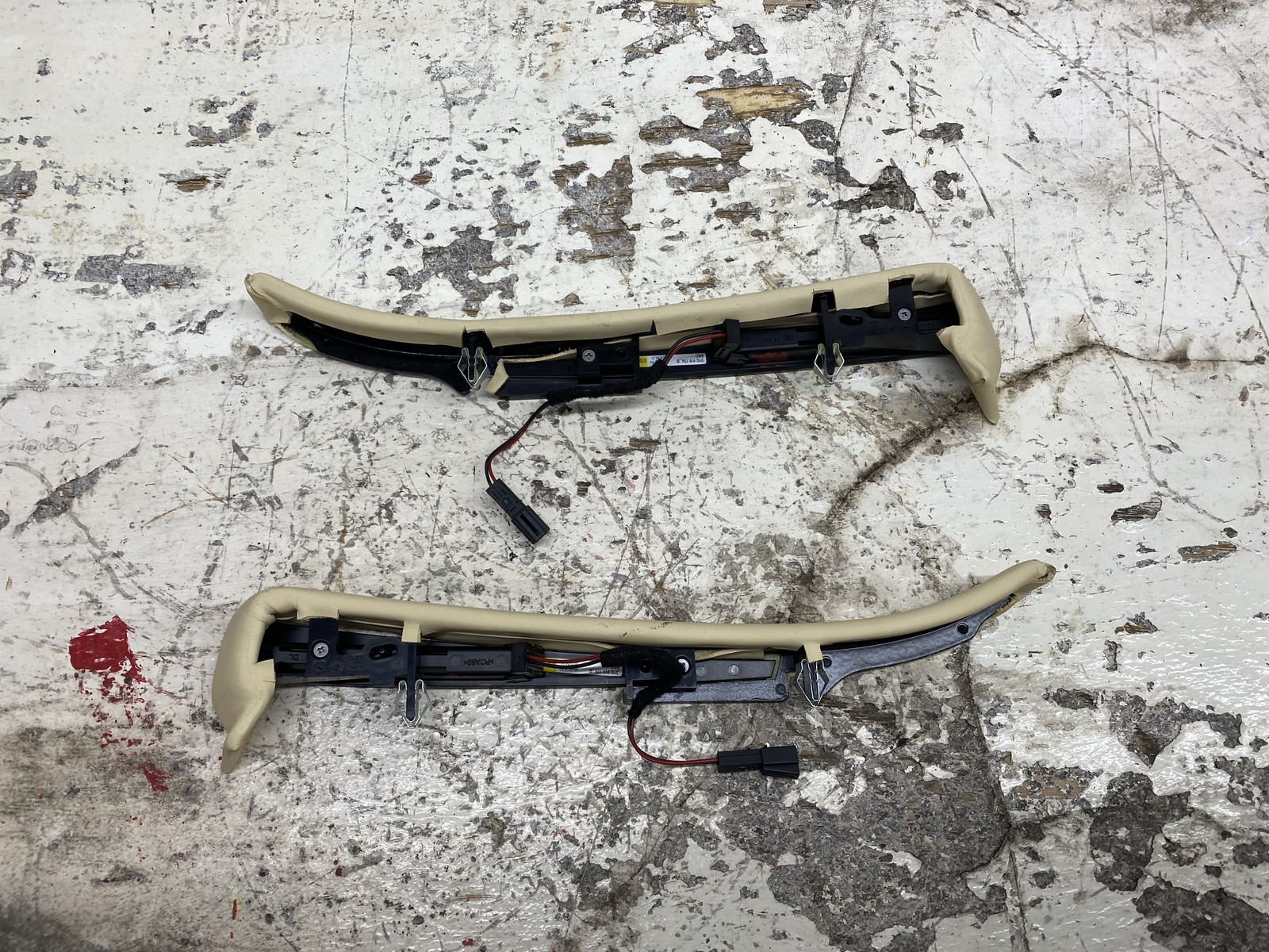 2010-2020 BENTLEY MULSANNE OEM REAR RIGHT LEFT PARCEL DECK SHELF TRIM PANEL SET