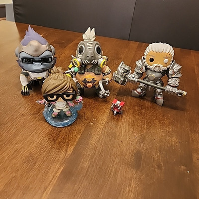 Overwatch Funko Pop Lot 183 Mei 184 Reinhardt 309 Roadhog 97
