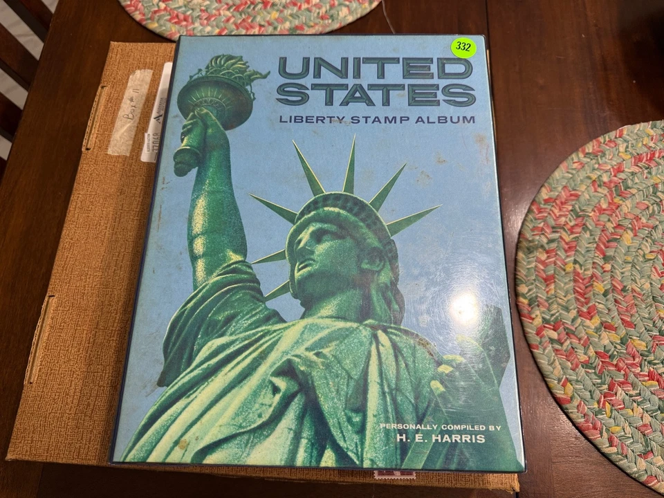 US STAMP COLLECTION IN LIBERTY US STAMP ALBUM VERY NICE ALL PICTURED - Image 2 of 4