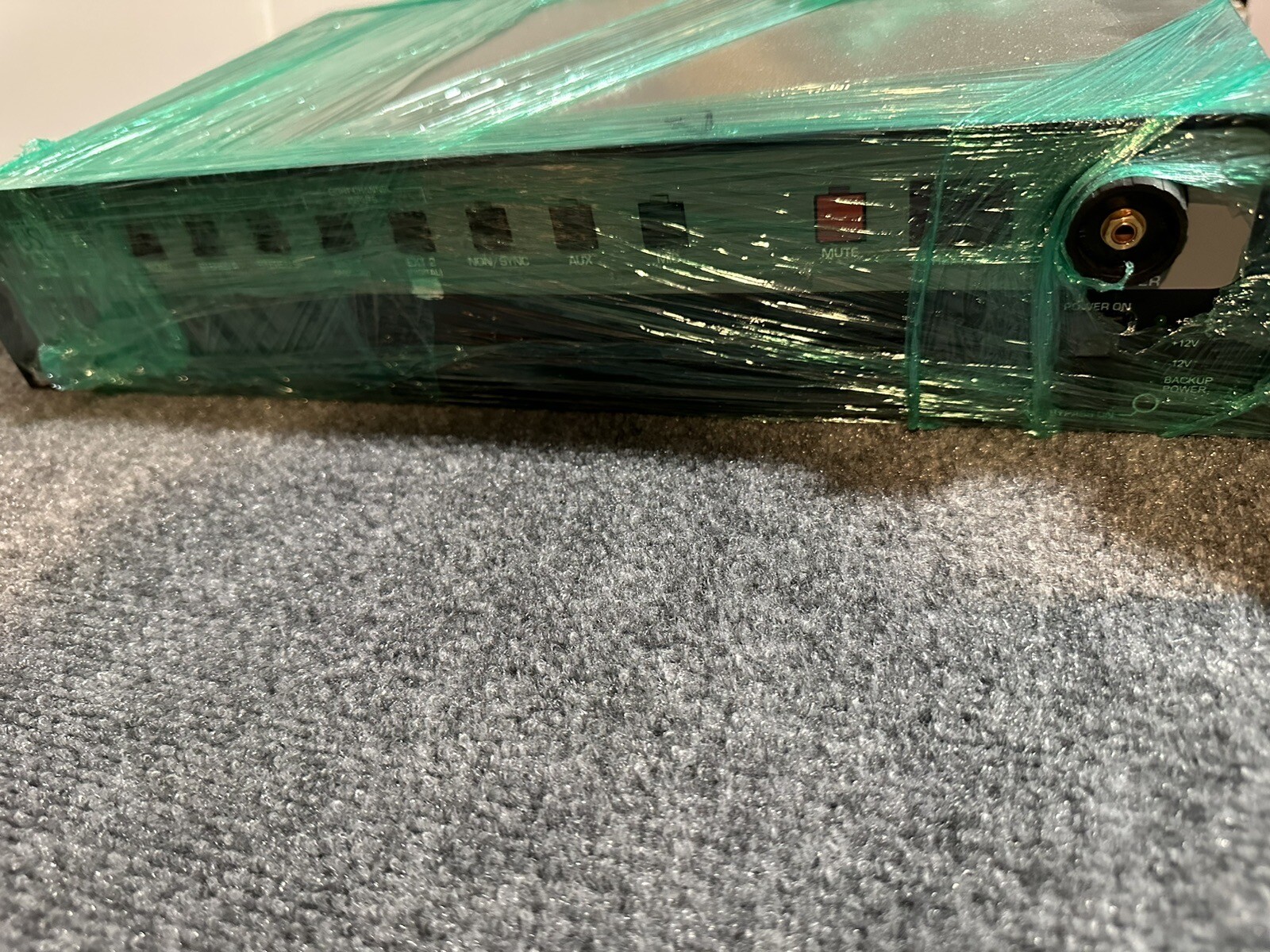 Picture 1 of 2
