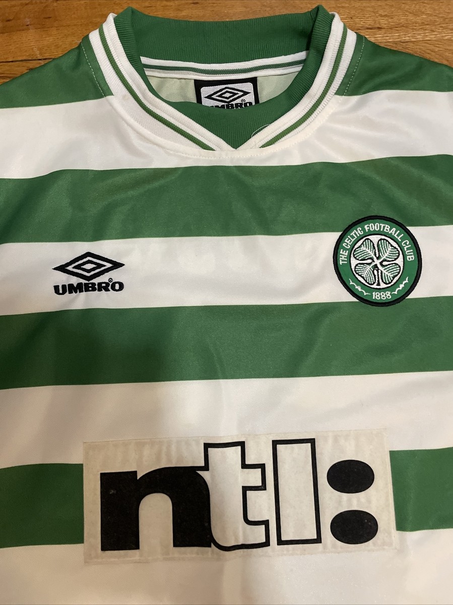 UMBRO - スコットランドプレミアリーグセット　セルティック　レンジャーズ LARSSON 2001/03 LARSSON #7 Celtic Umbro European Home Football Shirt