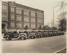 8X10 PHOTO OF FLEET OF BEAUTIFUL TRICO COFFEE CARS W/ SCHOOL BIRMINGHAM, ALB