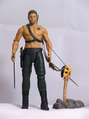 DC Collectibles Arrow TV Series Stephen Amell as Oliver Queen Figure MIP NEW 