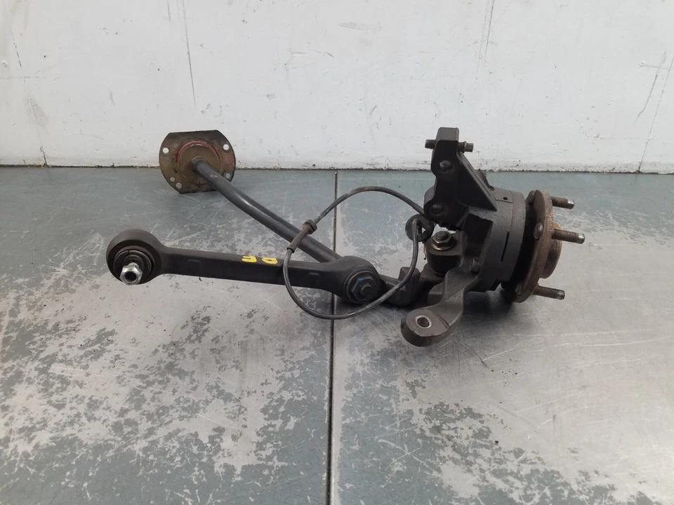 2005 Pontiac GTO Right Front Hub Knuckle Control Arms #2371 S1 - Image 4 of 4