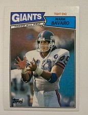 Topps 1987 Football #17 Mark Bavaro Card New York Giants All Pro NM