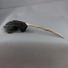 Hot Toys 1/6 Falconer Predator - wrist armour w blade 