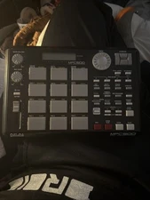 Akai MPC500 Memory Music Production Sampler & Sequencer