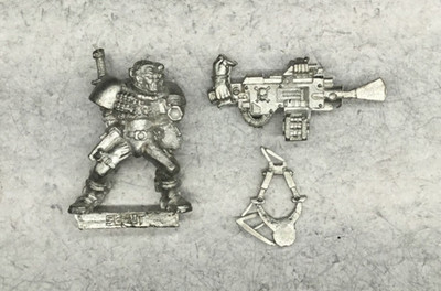 Games Workshop - WH40k Vintage Space Marine Scout mit schwerem Bolter - Metall OOP
