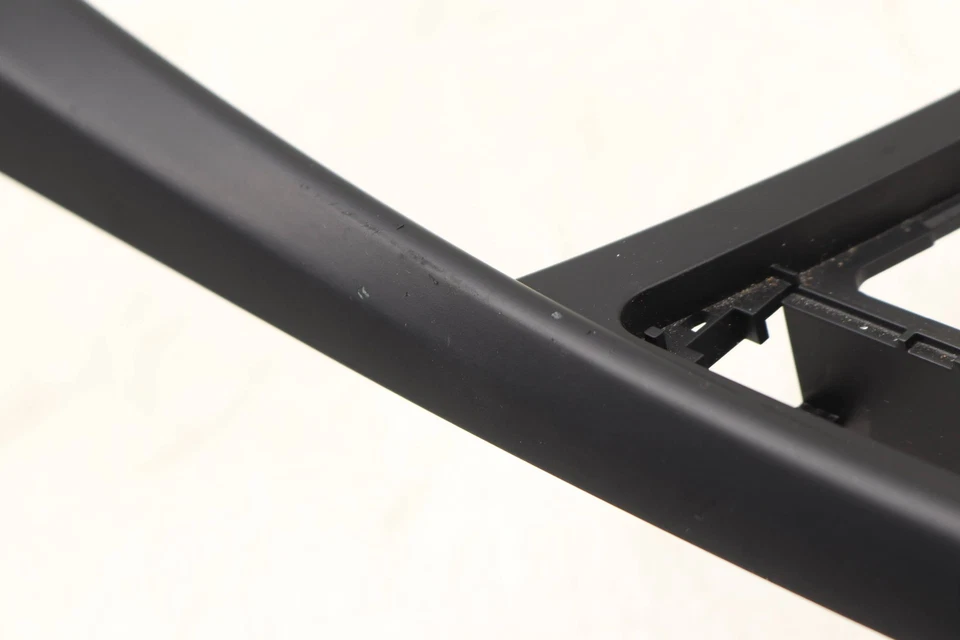 2014-2016 BMW 228I - отделка центральной консоли / ободок 9207313 - Изображение 2 из 4