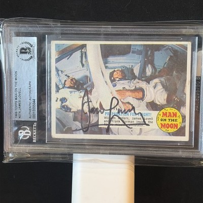 James Lovell Signed 1969 Topps Man On The Moon Card Beckett Authenticated