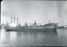 1963 Charleston Sugar Boat Mystic River Revere Sugar Refinery Photo 8X10