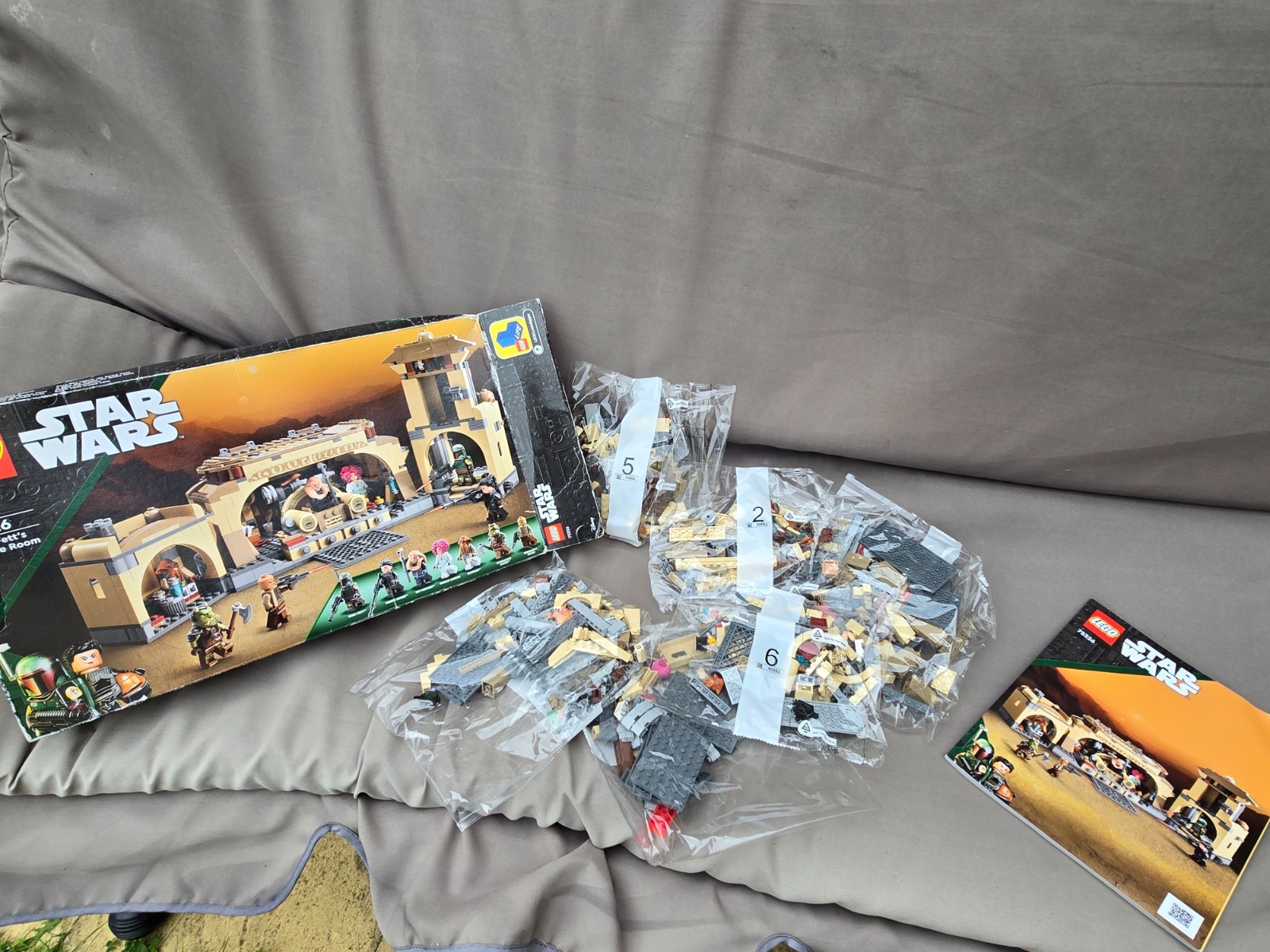 LEGO Star Wars 75326 Boba Fett's Throne Room