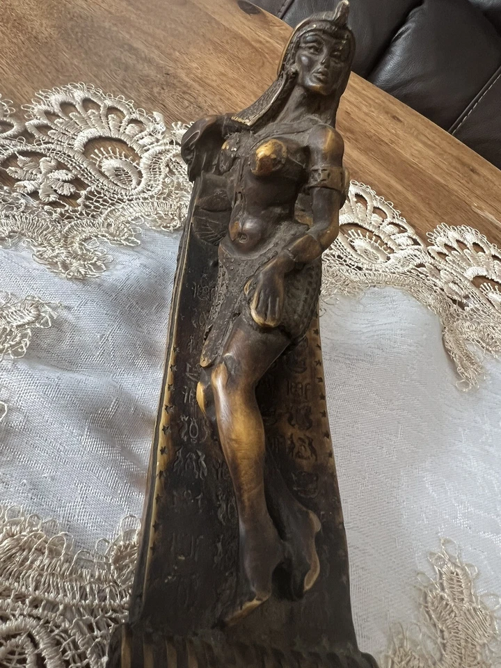 Estatua antigua de piedra preciosa egipcia antigua rara reina Cleopatra Foto 3 de 4