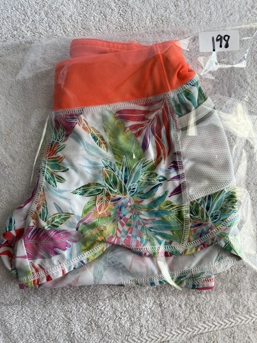 Athleta Girl Record Breaker 3” Shorts Size S/7 - Picture 7 of 7