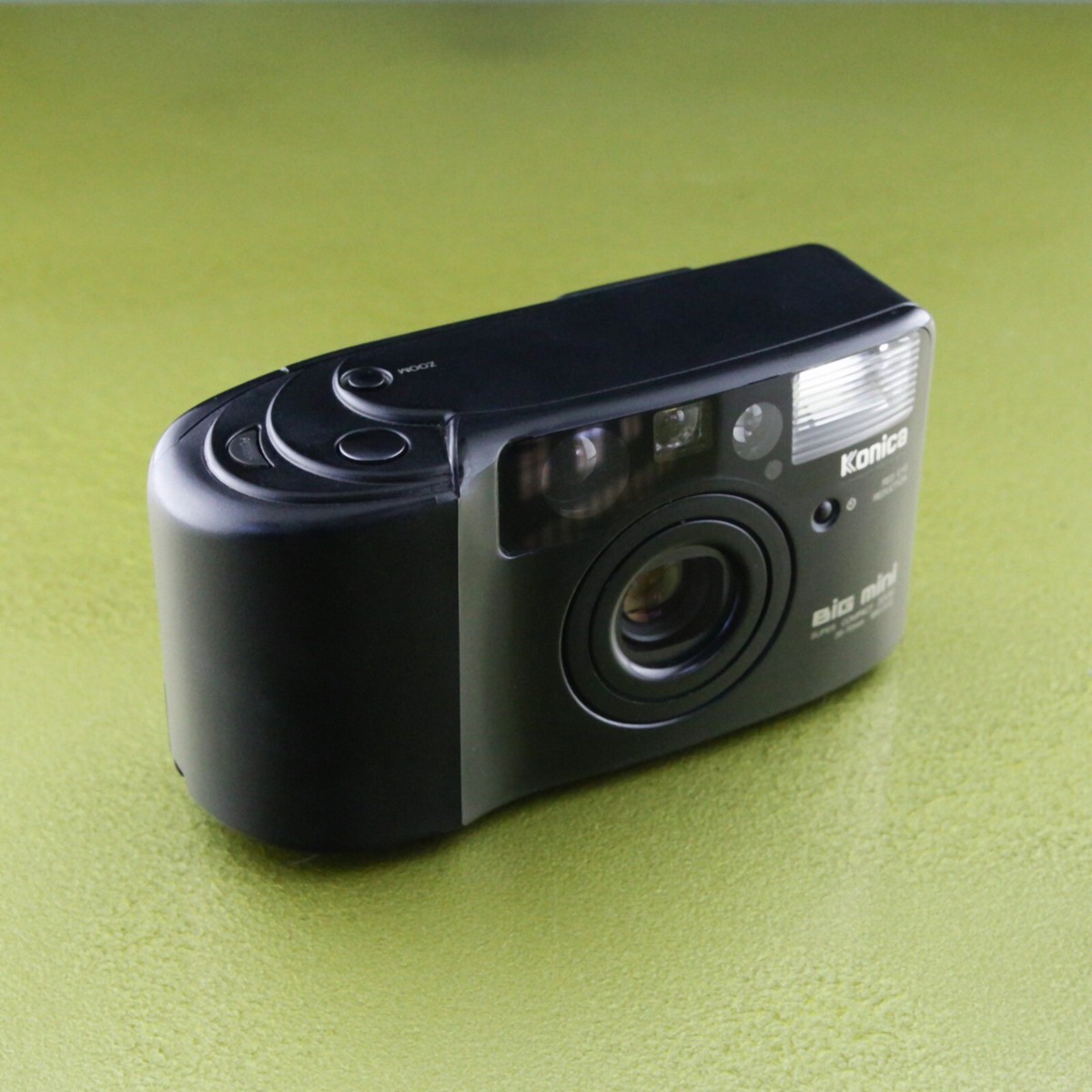 defective KONICA BIG MINI BM 311 z 35-70, 35 311z analog camera