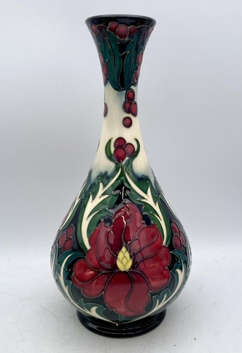 MOORCROFT 9 inch Vase - RUBY by Rachel Bishop 2008 - Signed - Picture 1 of 4