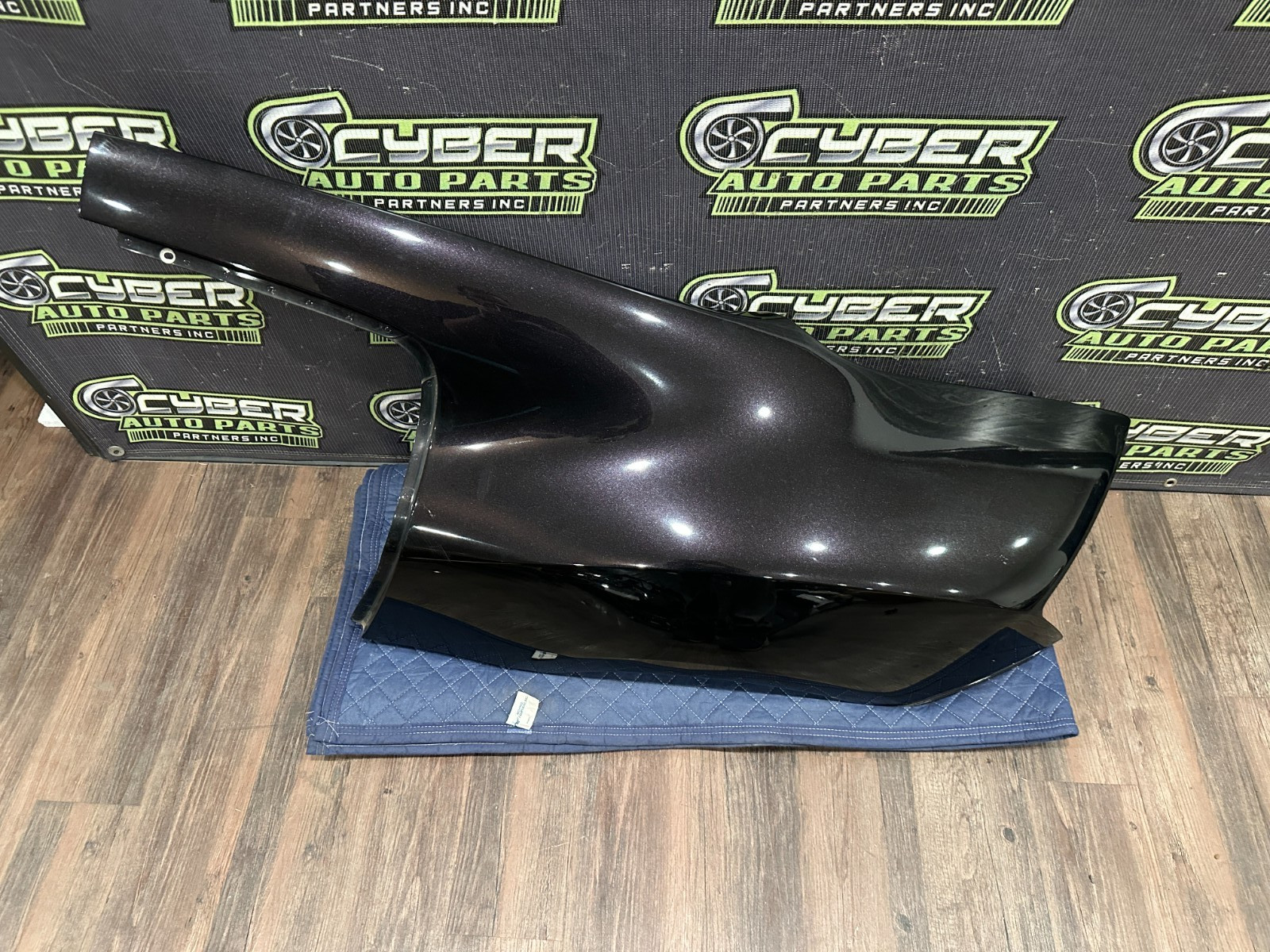 2014 AUDI R8 RIGHT PASSENGER SIDE REAR QUARTER PANEL BLACK PANTER CRYSTAL OEM