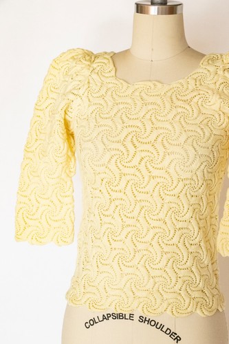 1970s Crochet Blouse Semi Sheer Knit Top S - Picture 3 of 9