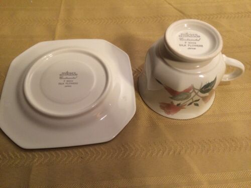Taza y platillo de té/café con patas de flores de seda Mikasa F3003 - Imagen 2 de 4
