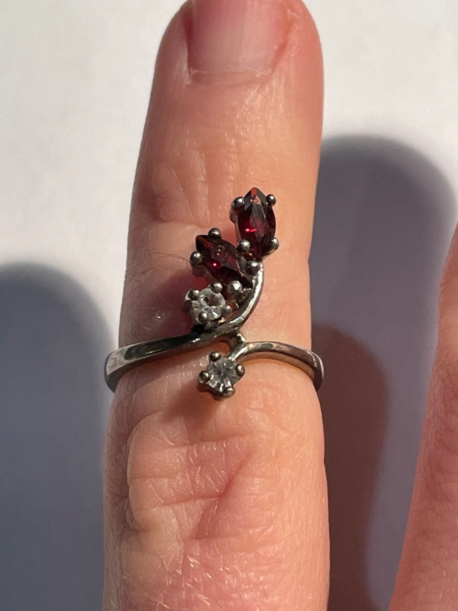 Bague avec pierre rouge new arrivals