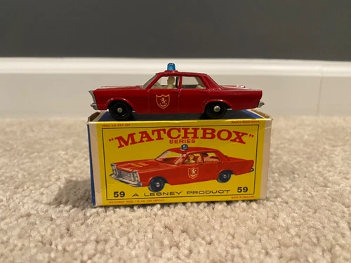 ORIGINAL VINTAGE MATCHBOX FIRE CHIEF CAR #59C FORD GALAXIE ORIGINAL BOX