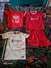Kids Nike Liverpool Football Shirt and Short bundle Age 9-10