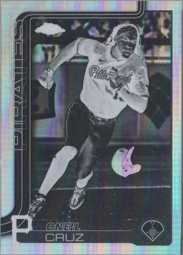 2025 Topps Chrome "Negative Refractor" Oneil Cruz #252 - Picture 1 of 1