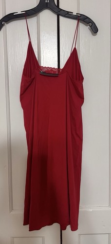 Natori Lace Affair Slip in Red Sz Large NWT Retail: $74 - Picture 4 of 5