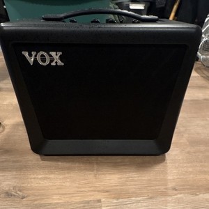  Vox VX15 GT Combo Modeling Guitar Amplifier 15W 