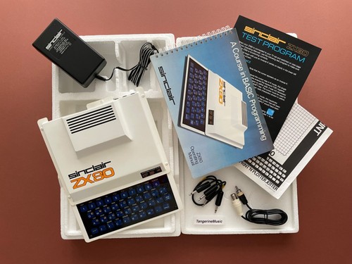 Sinclair ZX80 Computer - Excellent Example (Museum Grade) - 第 3/15 張圖片