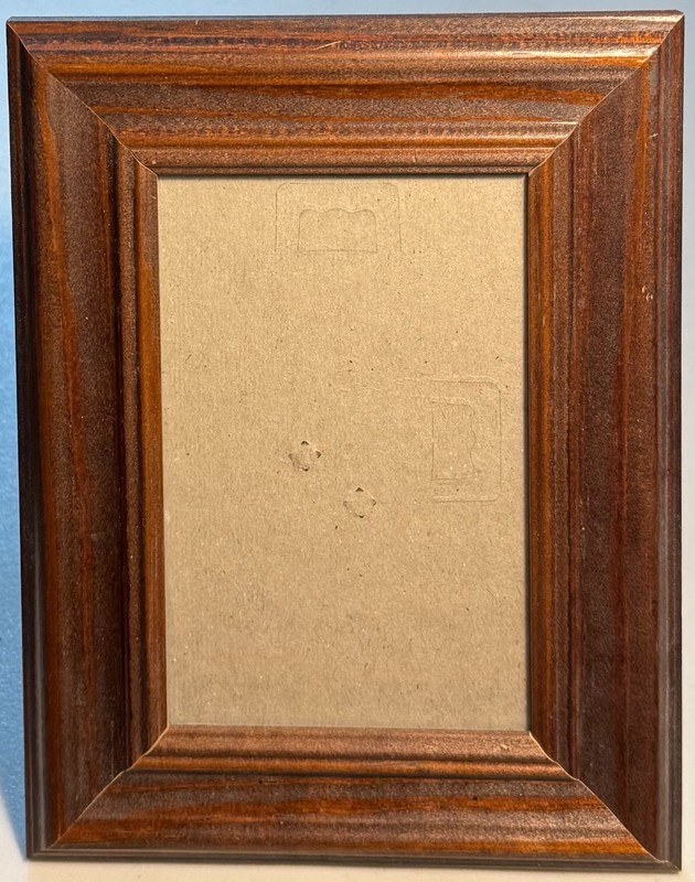 Beveled Dark Wood Picture Frame Fits 3.6 X 5.6" Picture; Clear Glass;Stand; Used