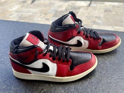 Jordan 1 Chicago 2020 Size 8 - 554724-069