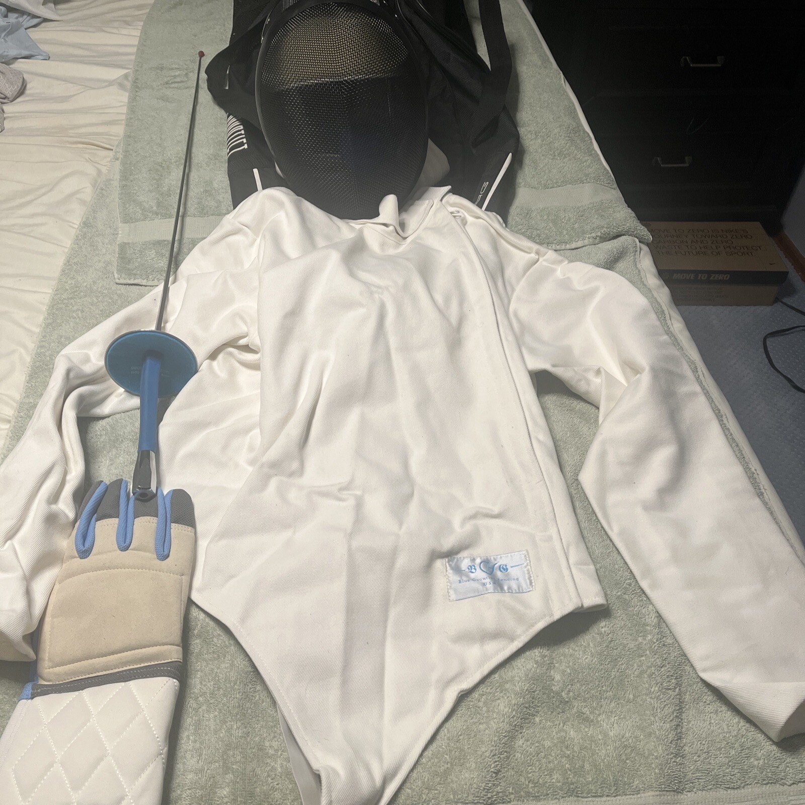 Blue Gauntlet Fencing XL Mask M003BG Costume 44 Lot Set Right Sword