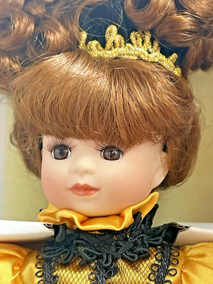 Marie Osmond Beauty Bug Ball Porcelain Collector Doll with Box QUEEN BEE