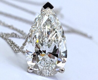 11 Ct Certified Treated Elegant Off White Diamond Solitaire Pendant, 925 Silver