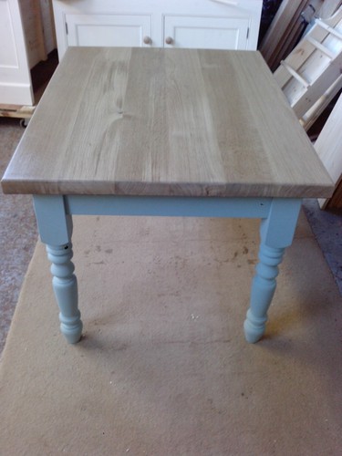 BESPOKE HANDMADE OAK TABLE - DINING/KITCHEN - SOLID OAK TOP - DEPOSIT ONLY - Picture 3 of 3