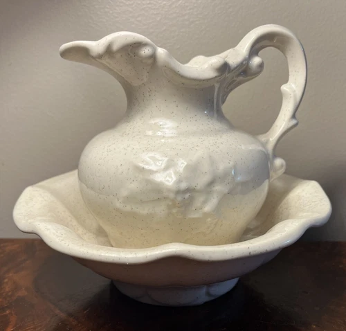 Vintage McCoy Pottery Water Pitcher & Bowl Basin USA