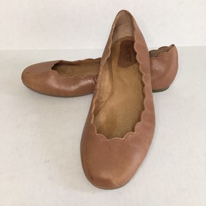 born allie scalloped ballet flat