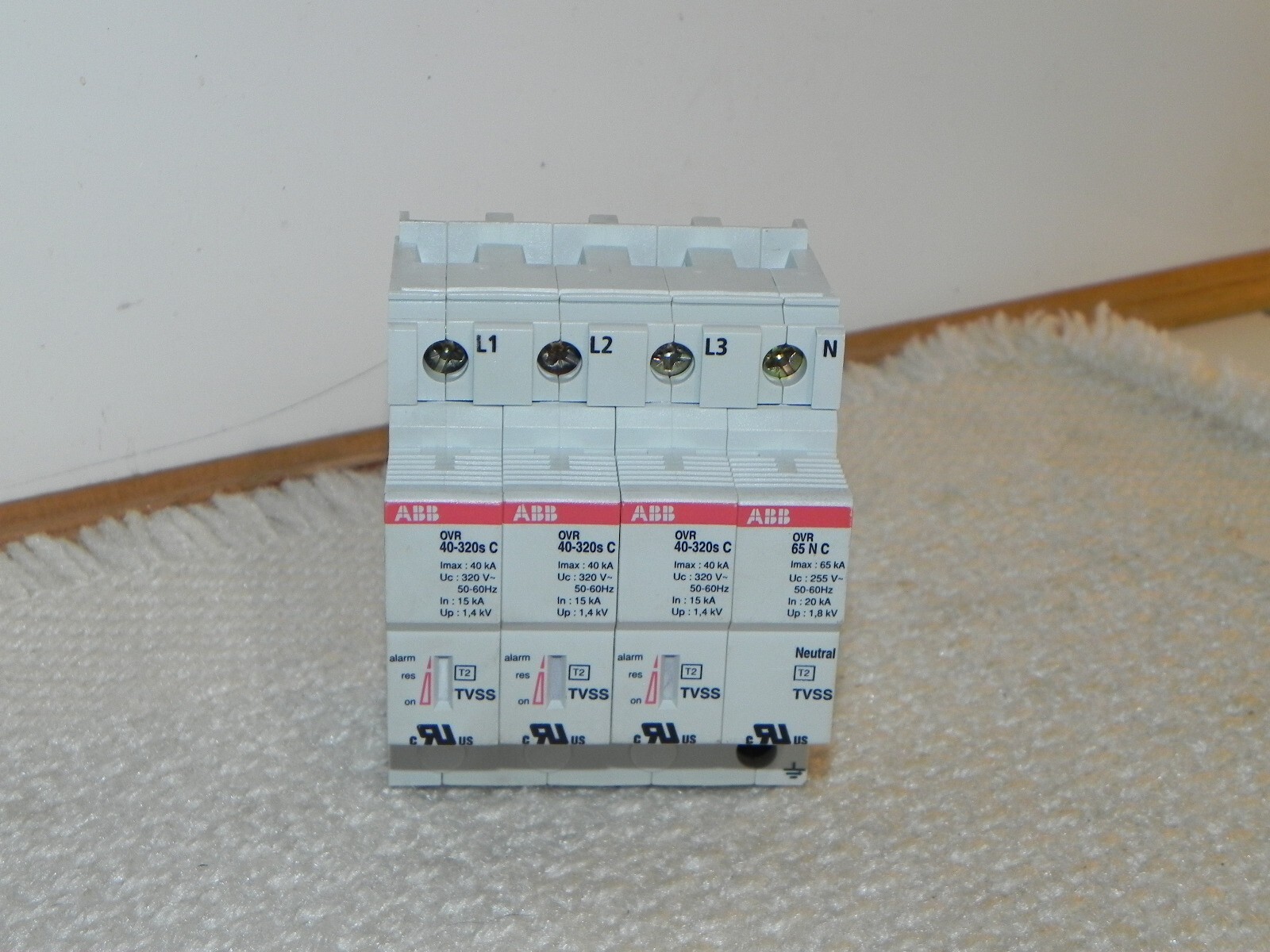 ABB OVR3N-40-320SPTS SURGE SUPPRESSOR, 3 PHASE AND 1 NEUTRAL, 480/277VAC, 320 V