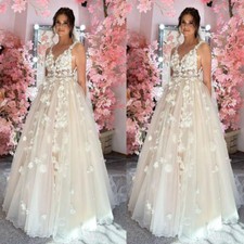 Boho Lace Wedding Dresses V-Neck A-Line Appliques Sleeveless Bridal Gowns