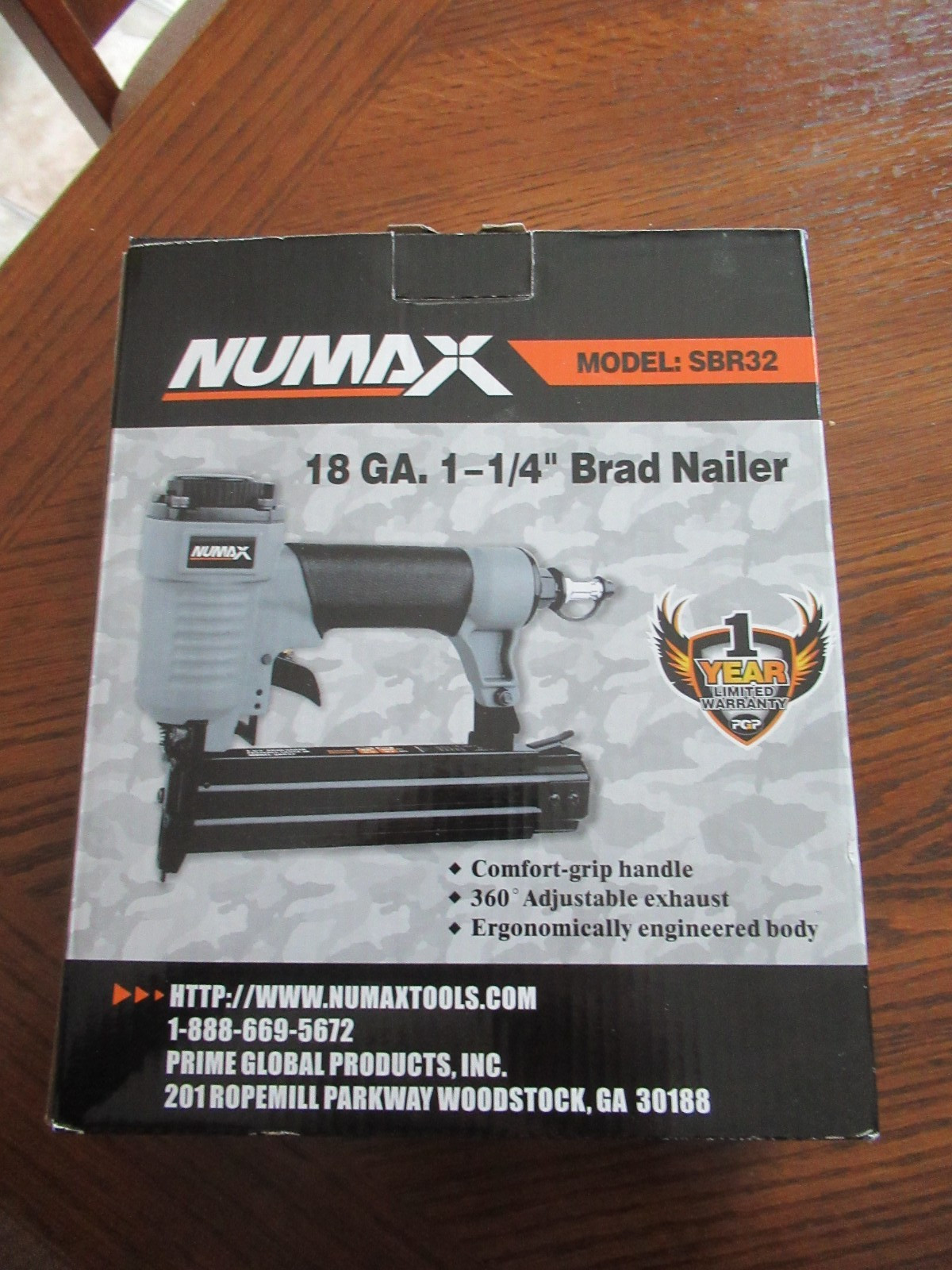 Numax 18 GA 1 1/4 Brad Nailer - Model SBR32