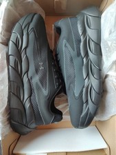 Men's Size 12 Under Armour Halo Runner SE Black/Grey Running Sneakers